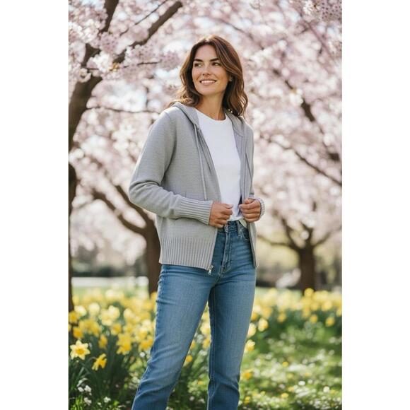 Grays Tops - DJERF Avenue Knitted Zip Hoodie Light Grey Size S